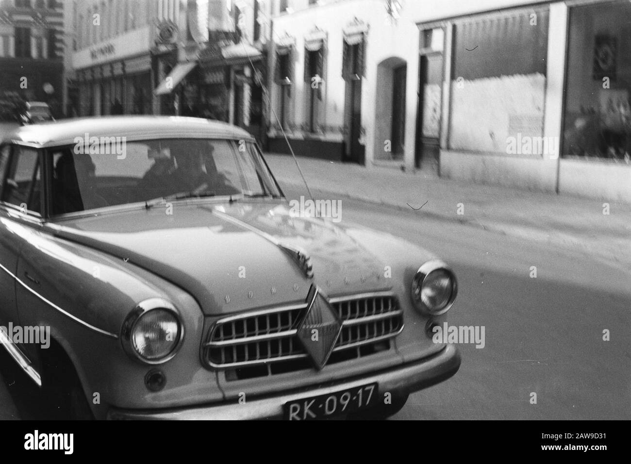 Private Aufnahmen Datum: 1955 Schlagwörter: Autos, Straßen Stockfoto