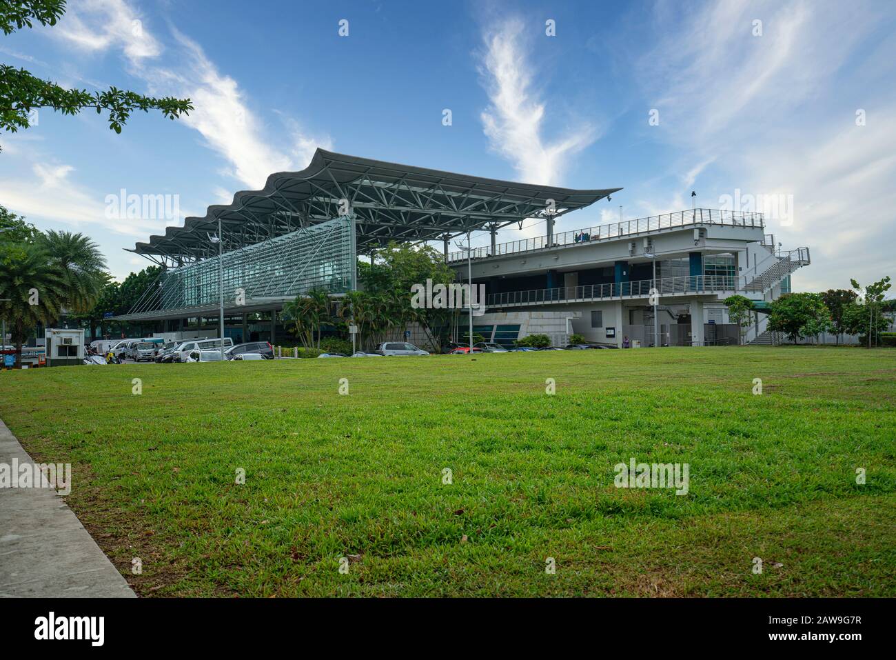 Singapur. Januar 2020. Blick auf das Gebäude Marina South Pier Stockfoto