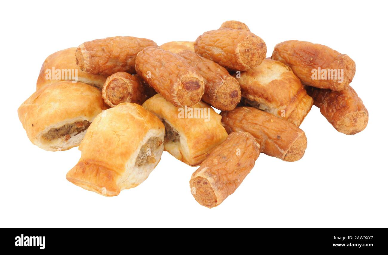 Gruppe von Cocktailwürsten und Wurstbrötchen isoliert auf weißem Hintergrund Stockfoto