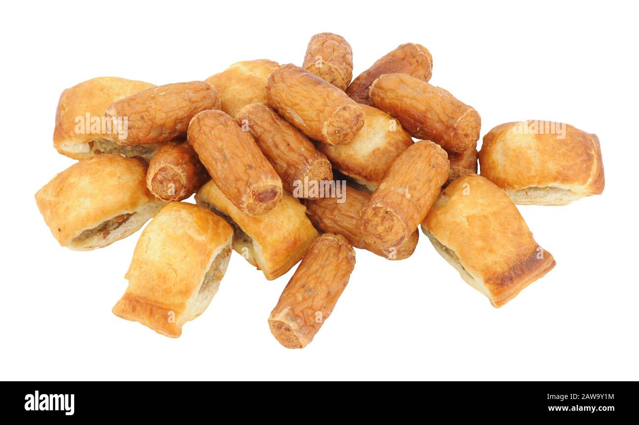 Gruppe von Cocktailwürsten und Wurstbrötchen isoliert auf weißem Hintergrund Stockfoto