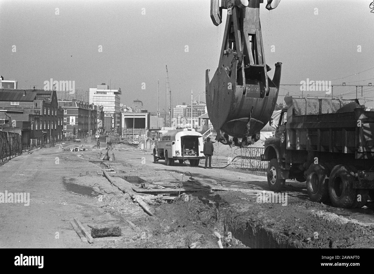 U-Bahn-Bau am Amstel Datum: 4. Oktober 1972 Schlagwörter: U-Bahn-Bau-Anstalt Name: Amstel Stockfoto