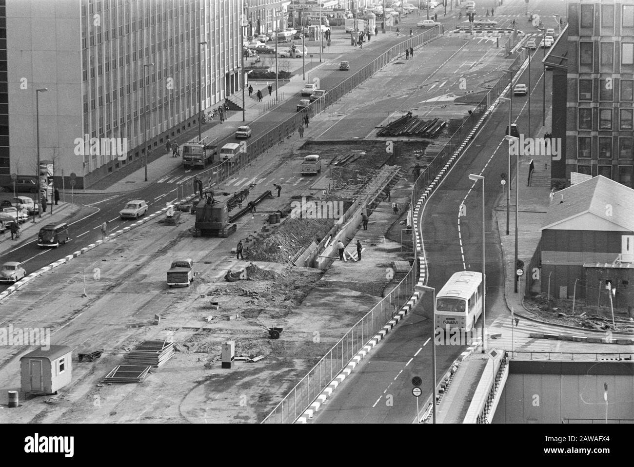 U-Bahn-Bau in Wibautstraat, Amsterdam Datum: 16. Februar 1971 Standort: Amsterdam, Noord-Holland Schlüsselwörter: U-Bahn-Bau Stockfoto