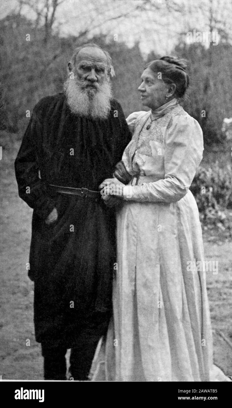 Der berühmte russische Schriftsteller Leo TOLSTOI ( Leone , Lev