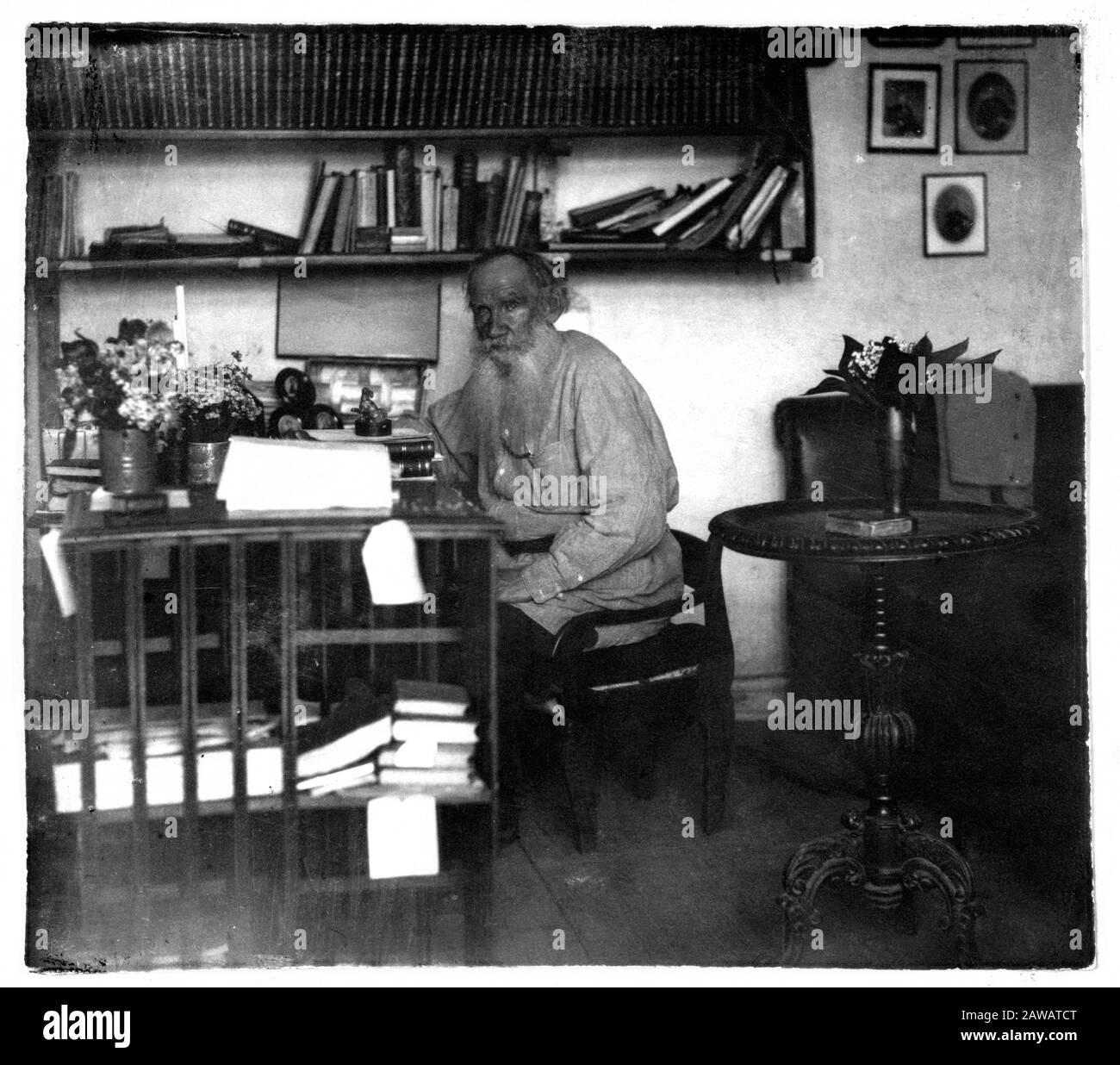 1908, Mai, Yasnaja Polyana, RUSSLAND: Der gefeierte russische Schriftsteller Leo TOLSTOI ( Leone , Lev Nikolajevic , Lev Tolstoi , Tolstoj, 188-191 Stockfoto