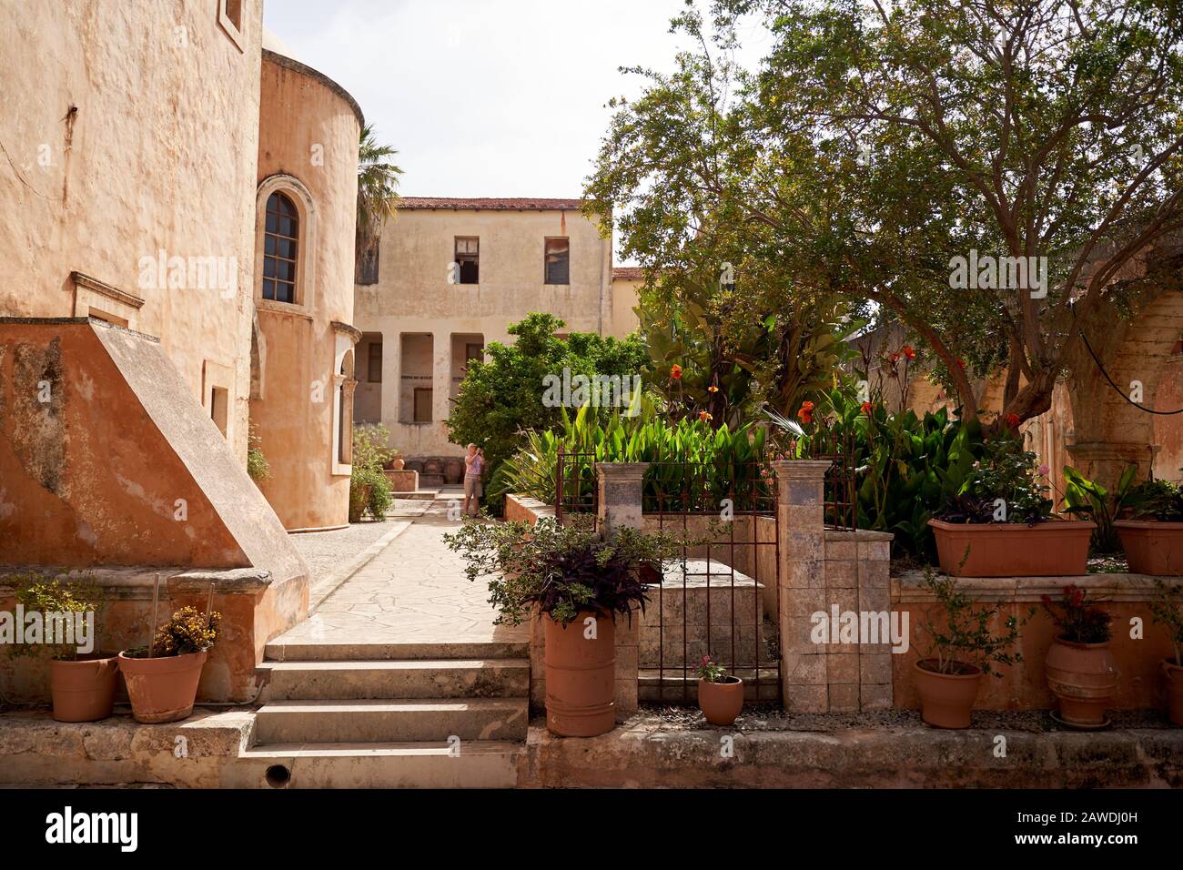 Kloster Agia Triad auf Crete in Griechenland. Schöne Terrasse im Sommer Stockfoto