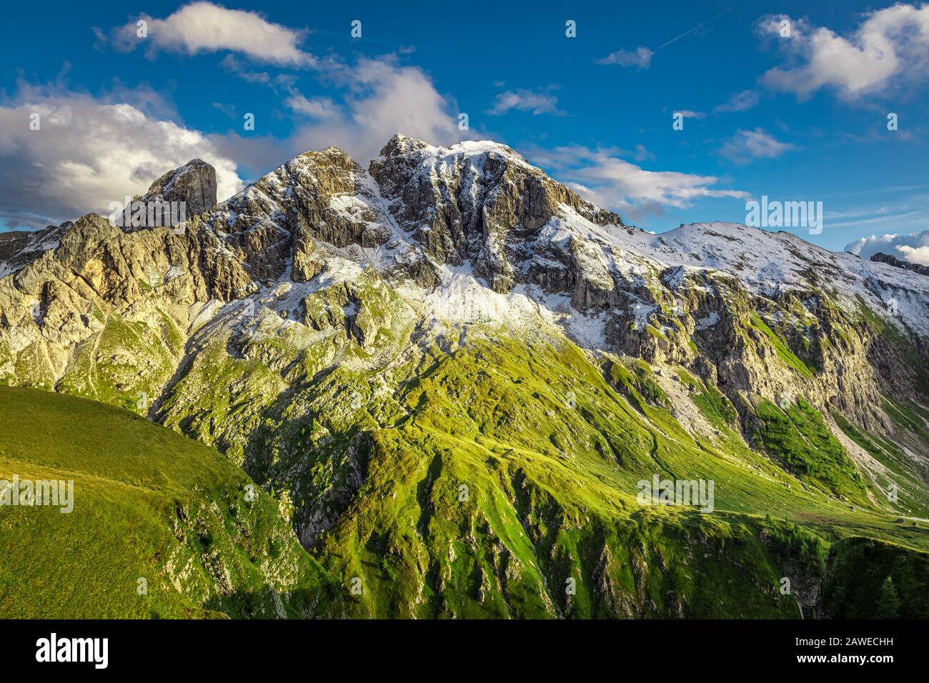 Luftbild Passo Giau, in Italien in den Dolden Stockfoto