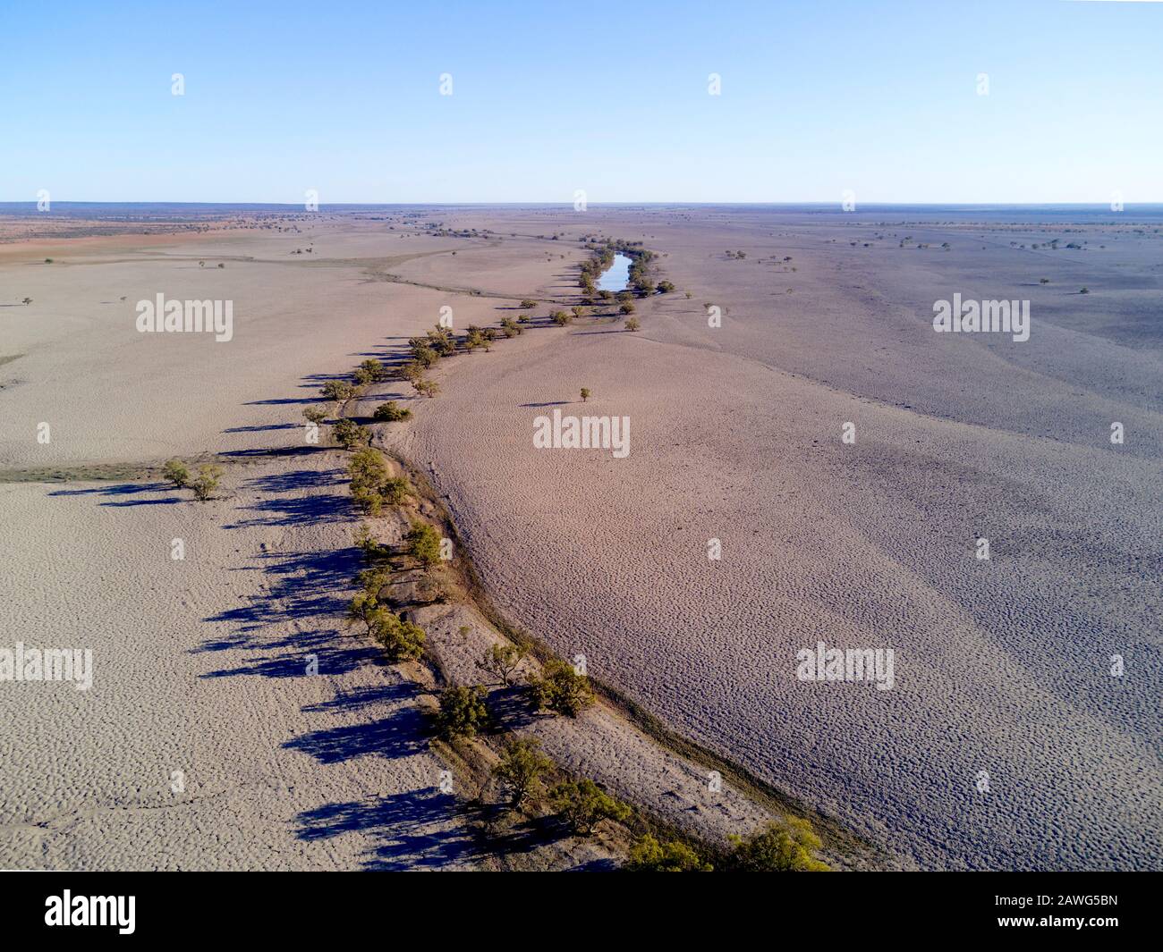 Luft aus den Überschwemmungsgebieten rund um den Mara Billabong - Darling River in der Nähe von Wilcannia New South Wales Australien Stockfoto