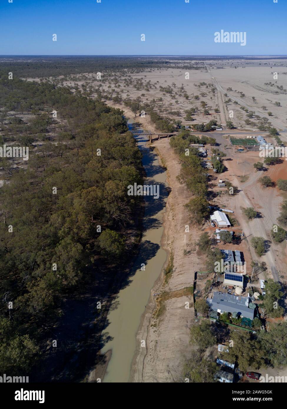 Aus der Luft von Tilpa das Dorf auf den Überschwemmungsgebieten des Darling River Outback Western New South Wales Australien Stockfoto