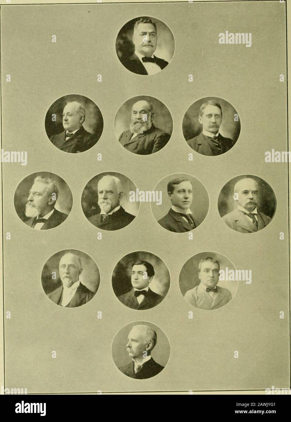 Knochen, Molaren und Slips . % 4 i8i. Fakultät für Recht ist: Universität Maryland^ Fakultät für Recht BERNARD CARTER, ESQ.. Pmvosl. HON. John PRENTISS POE, Professor für Plädoyers. Üben. Torten und Beweise. HON. RICHARD ^[. VENABLE.Professor für Allgemeine Rechtsprechung. HON. Charles E. PHELPS, Professor für Gerechtigkeit und Rechtsethik. HON. Henry D. HARLAN, Professor für Constilutioualrecht und Häusliche Beziehungen. WILLLAM T. BRANTLY, ESQ., Professor für Personal Property, Bailments und Contracts. Thomas S. BAER, ESQ..Professor für Real- und Leasehold Estates and Title. HON. Albert RITCHIE, Professor der Agentur, Stockfoto