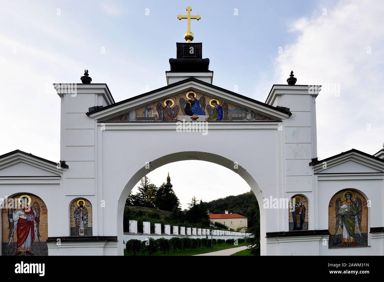 Kloster Grgeteg. Serbisch-orthodoxe Kloster (1717) in Grgeteg in der Fruska Gora Berge der nördlichen Provinz Vojvodina in Serbien Stockfoto