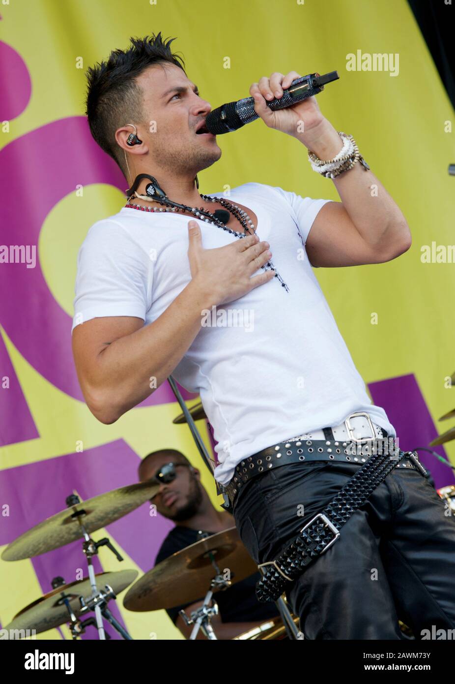 Peter Andre singt live beim Midlands Festival 2010 Stockfoto
