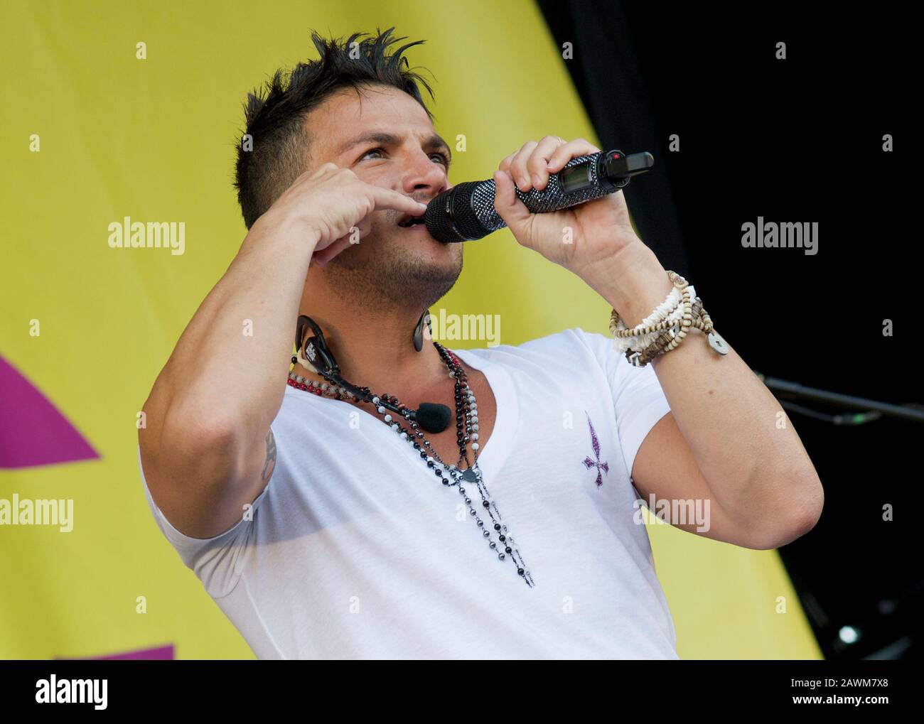 Peter Andre singt live beim Midlands Festival 2010 Stockfoto