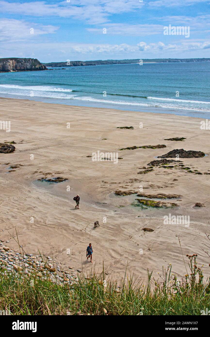 Frankreich, Bretagne, Pen Hir, Pen Hir Natural Site, Strand, Klippen, Wanderweg, Picknicks, Bootstouren, Restaurant, Plage de Vaeryac'h, Plage du Lam Soaz, Stockfoto