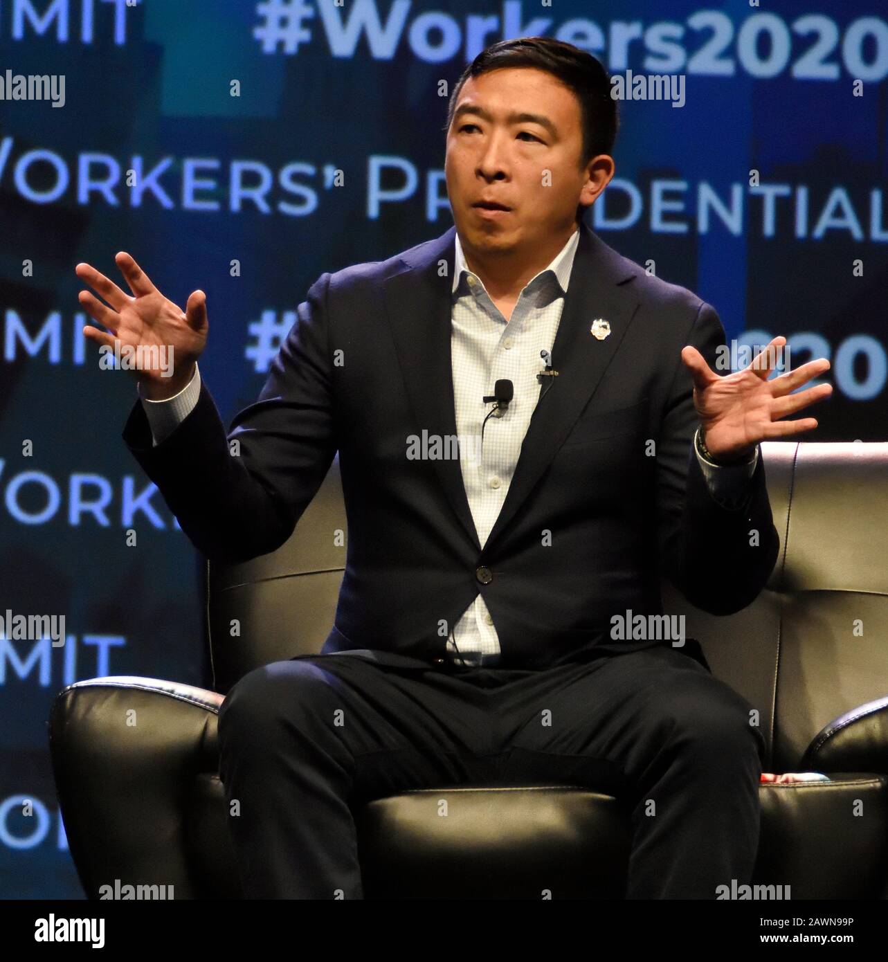 Philadelphia, PA, USA - 17. SEPTEMBER 2019: Andrew Yang beim Workers Presidential Summit im Pennsylvania Convention Center. Stockfoto
