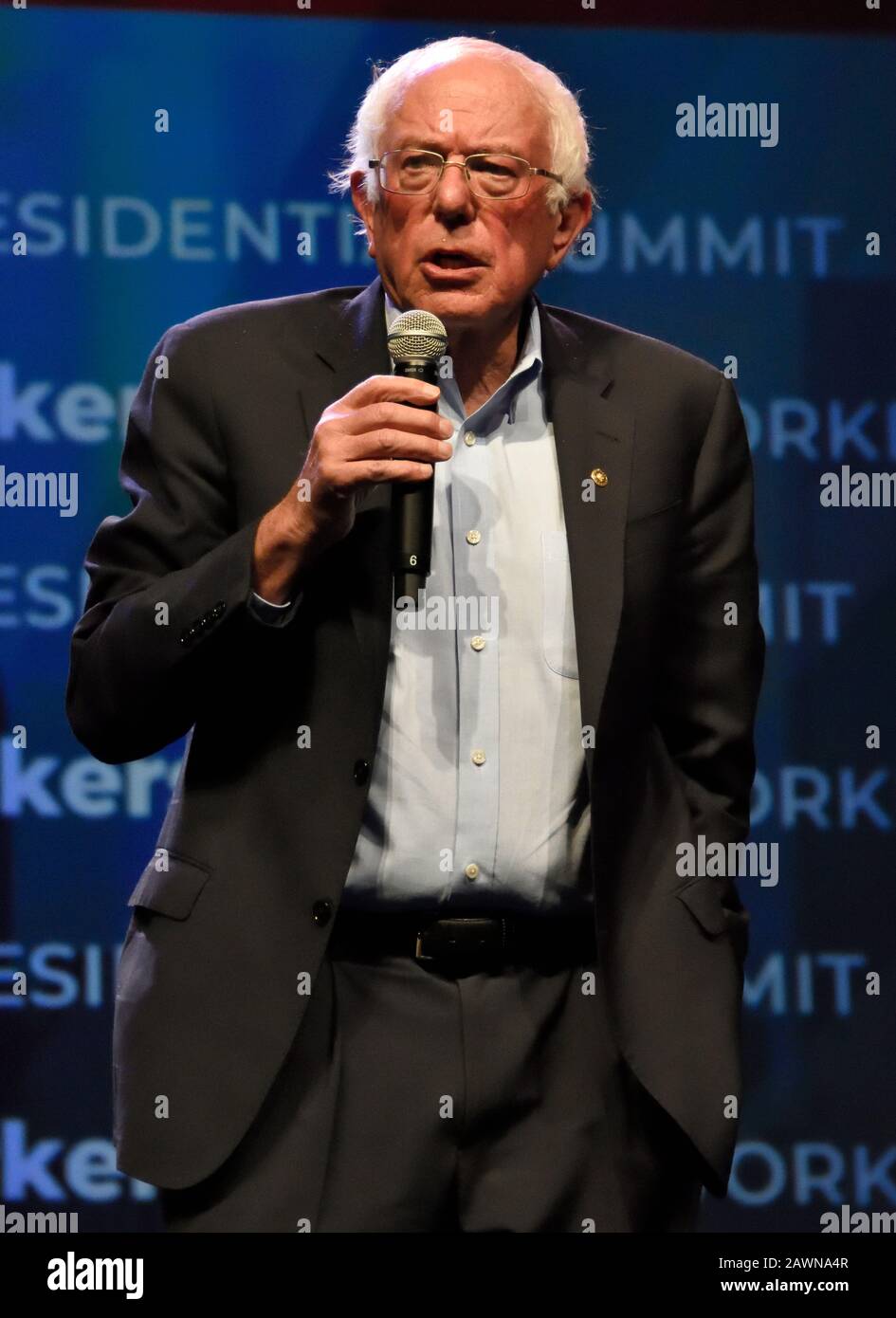 Philadelphia, PA, USA - 17. SEPTEMBER 2019: Bernie Sanders beim Workers' Presidential Summit im Pennsylvania Convention Center. Stockfoto