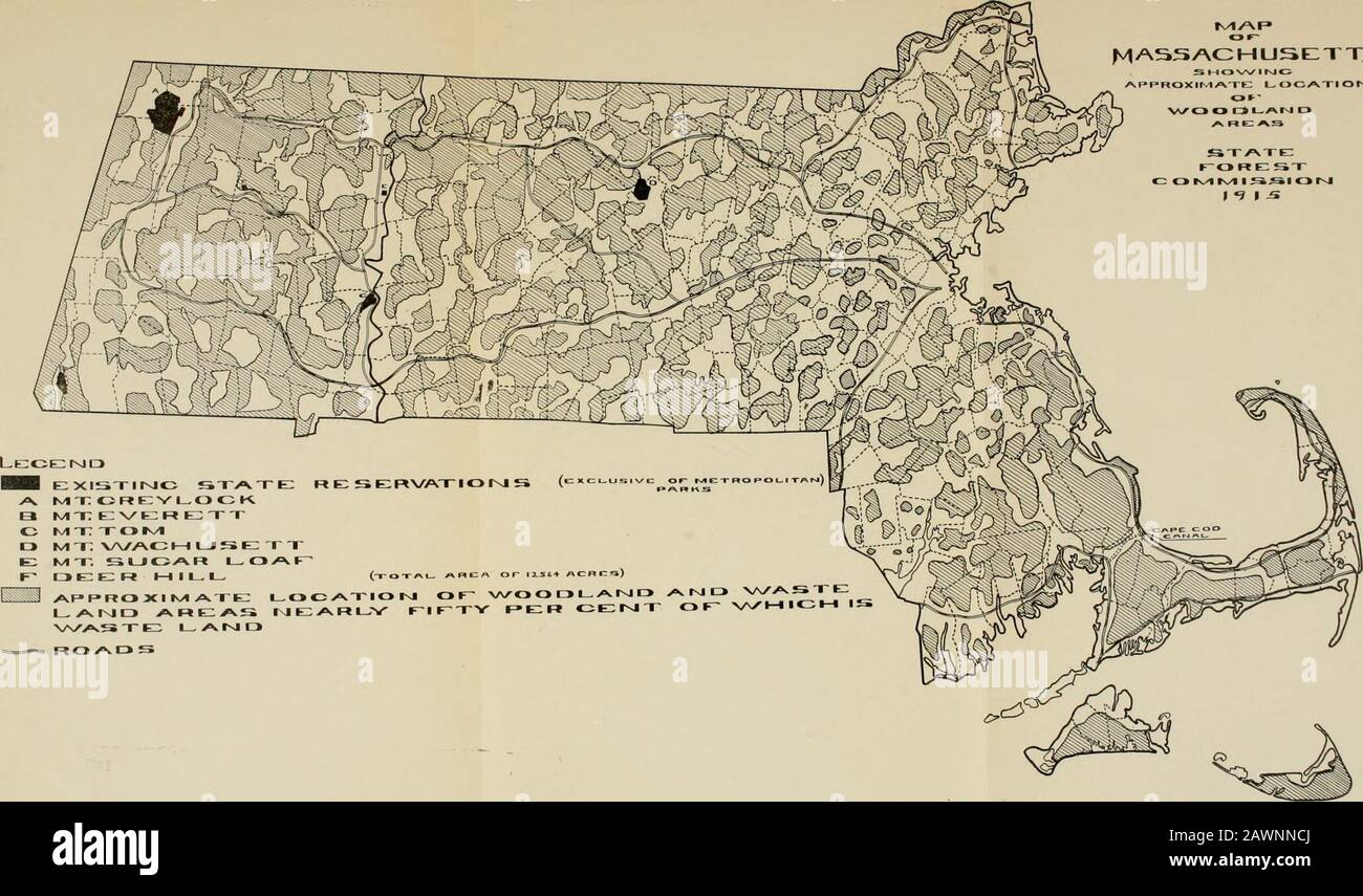 Jahresbericht der Massachusetts State Forest Commission. Ion hat keine Befugnis, für ein Büro oder einen Ort, um seine Sitzungen abzuhalten, oder für die Dienste eines Sekretärs oder eines Sekretärs zu zahlen. Daher ist es auch erforderlich, einen Teil der Angemessenheit für solche Zwecke zu nutzen. Empfehlungen der staatlichen Forstkommission. Zuerst. - Die Verabschiedung von Gesetzen, die es der kommission ermöglichen würden, Grundstücke durch das Recht auf herausragende Stellung zu erwerben. Zweiter. - Dass die kommission die Ausgaben für ihre jährlichen Mittel aufwenden darf, die für die Sicherung des Amtes i erforderlich sind Stockfoto