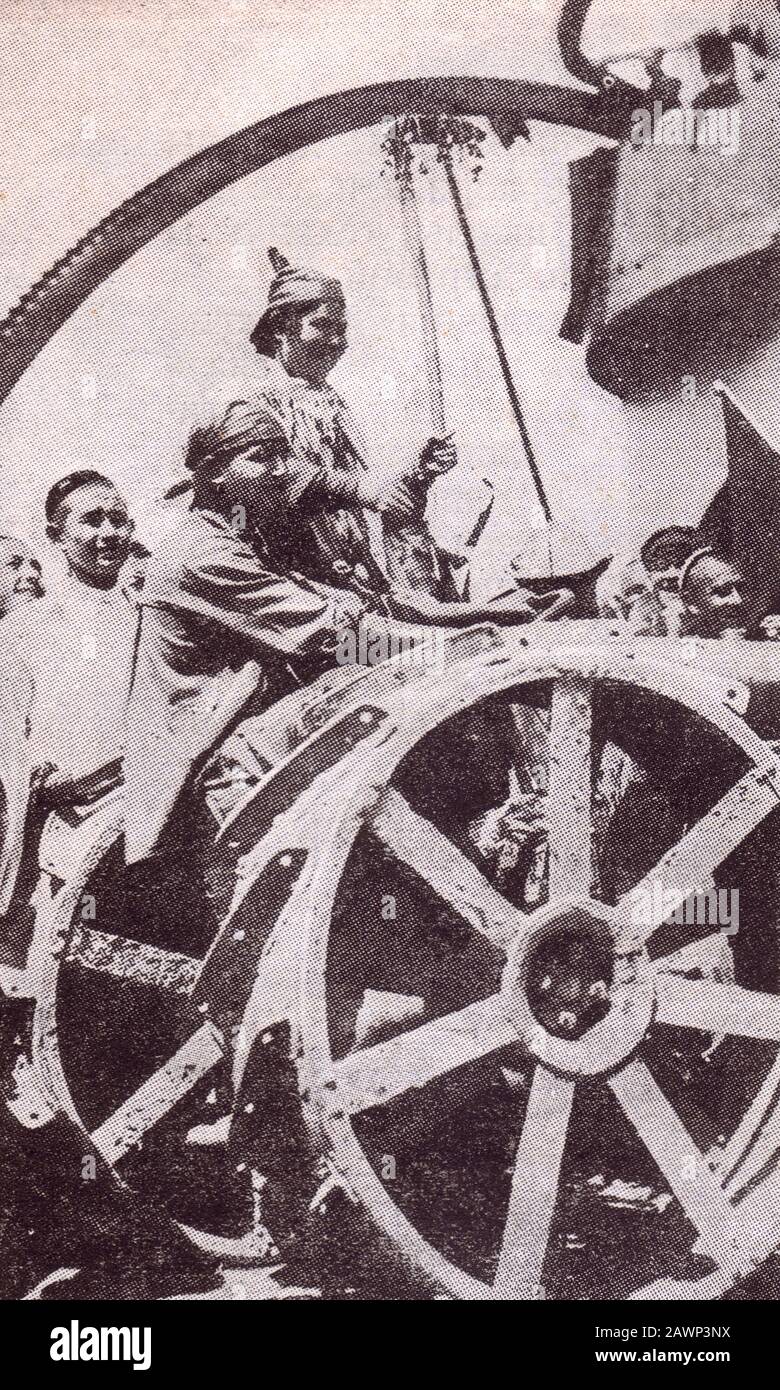 Der Vorsitzende der Sammelfarm in der Region Taschkent in Usbekistan beim Festival "Erntetag". 1930er Jahre. Stockfoto