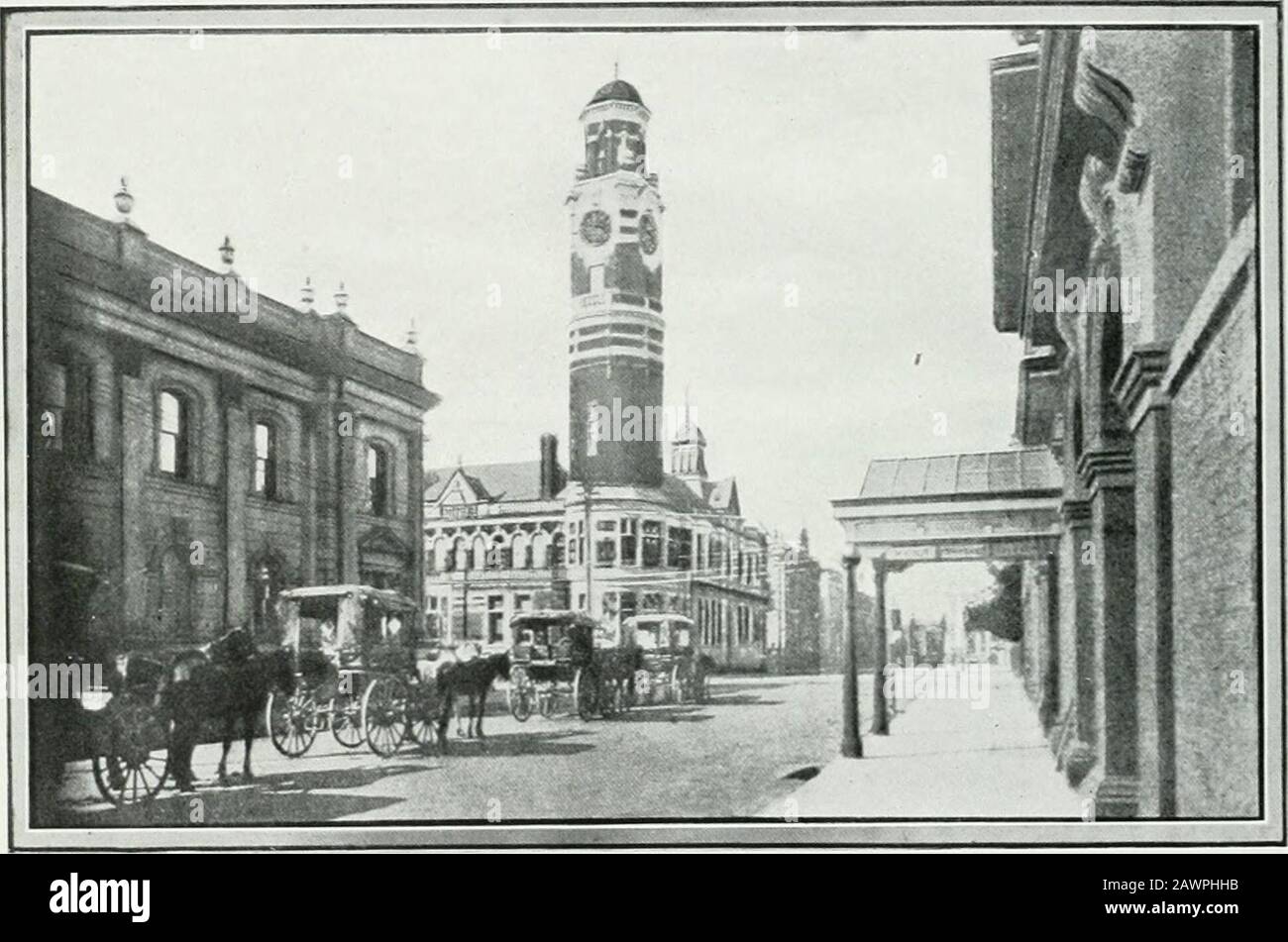 Bau- und Ziersteine Australiens. GEGENÜBER BRIGHTON UND TEA TREE SANDSTONE POST LAUNCESTON. TAS Stockfoto