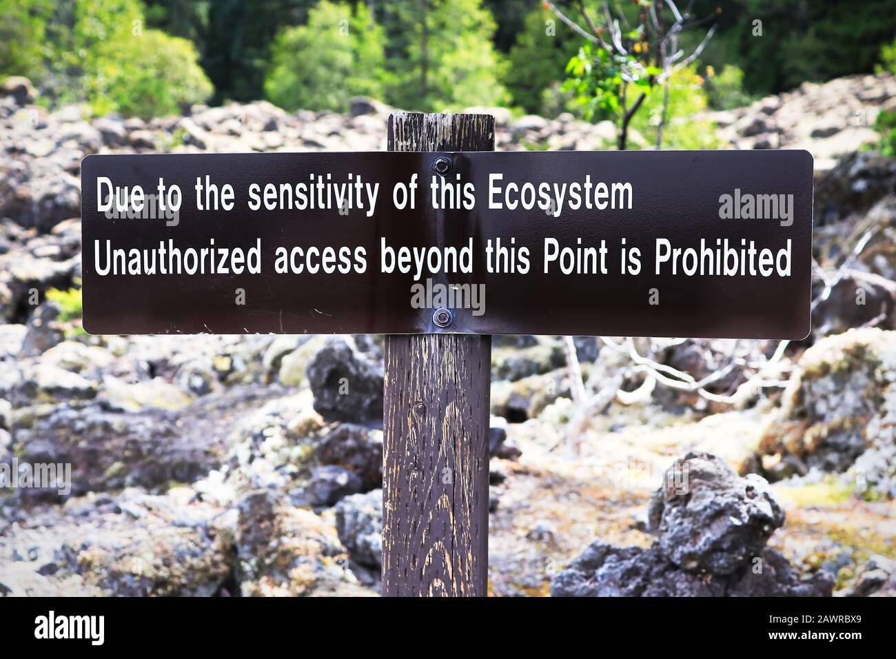 Ein nicht autorisierter Zugriff über dieses Punktszeichen hinaus Stockfoto