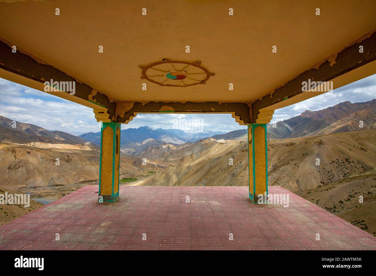 View Point, Fotu La Pass, Ladakh, Indien. Fotu La ist einer von zwei hohen Gebirgspässen zwischen LEH und Kargil Stockfoto