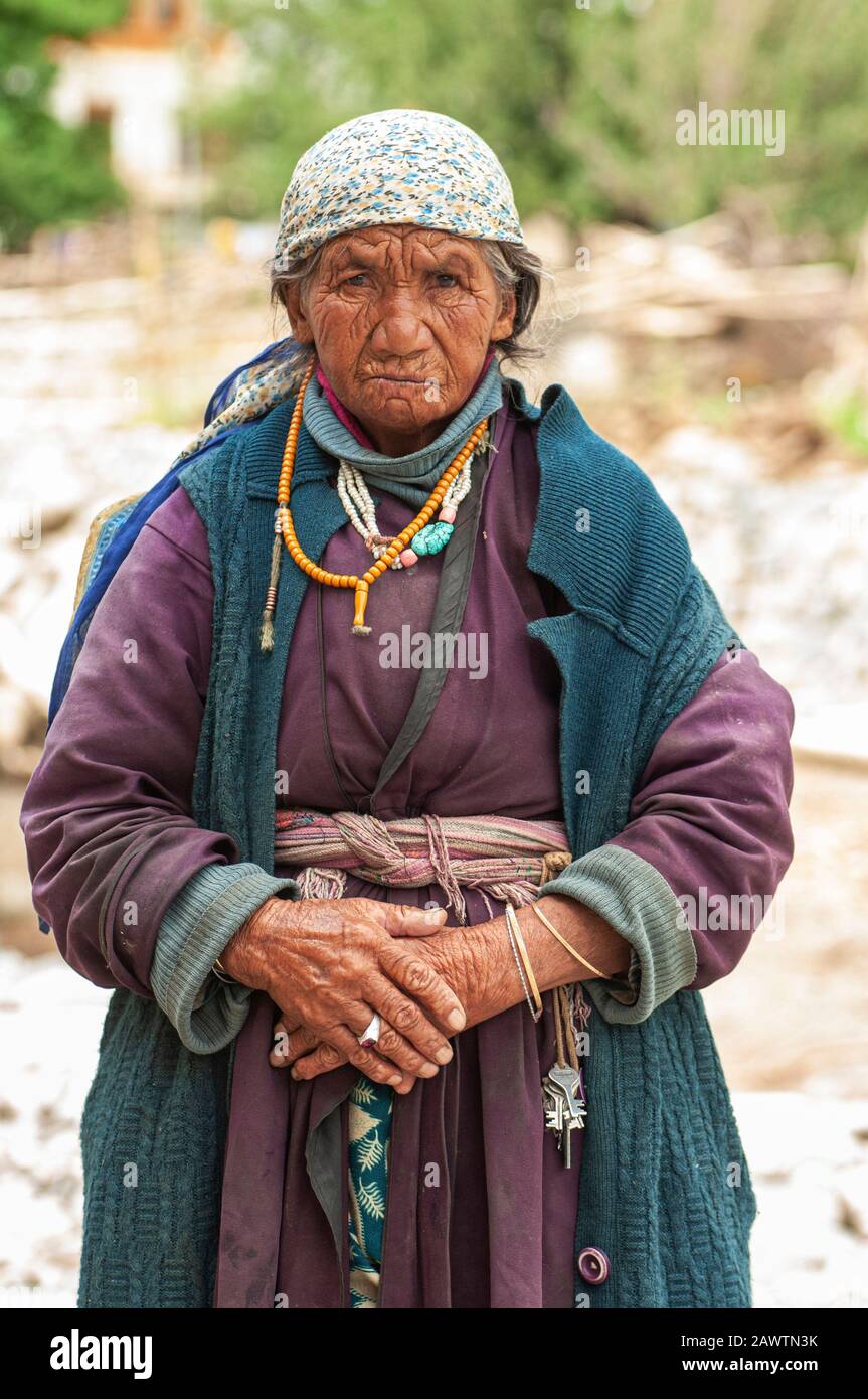 Porträt, Alte Dame, Ladakh, Indien Stockfoto
