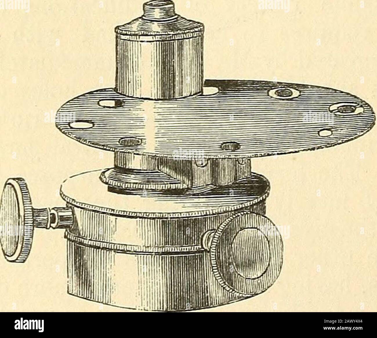 Das Mikroskop und seine Enthüllungen . OPE, ermöglicht es, dass die Membranplatte dem gewöhnlichen Plan (Eig.36) entspricht, da sie ausreichend in die Nähe der Linsen der Thecondenser gebracht werden kann, ohne dass sie mit der Bühne eng verbunden wird; und das ist offensichtlich das unplausibegierteste und bequemste ar-rangement. Von den Herren Powelland Lealand, die ihre Bühne zu dick für die AUow der Membranplatte Be-j:jg^ 3g unter sich haben, ohne dass sie die Platte von der richtigen Platte entfernen muss, um die Lenssedes Kondensators zu entfernen, ist die Membran-Platte madeso klein, die sie in den Interi einziehen kann Stockfoto