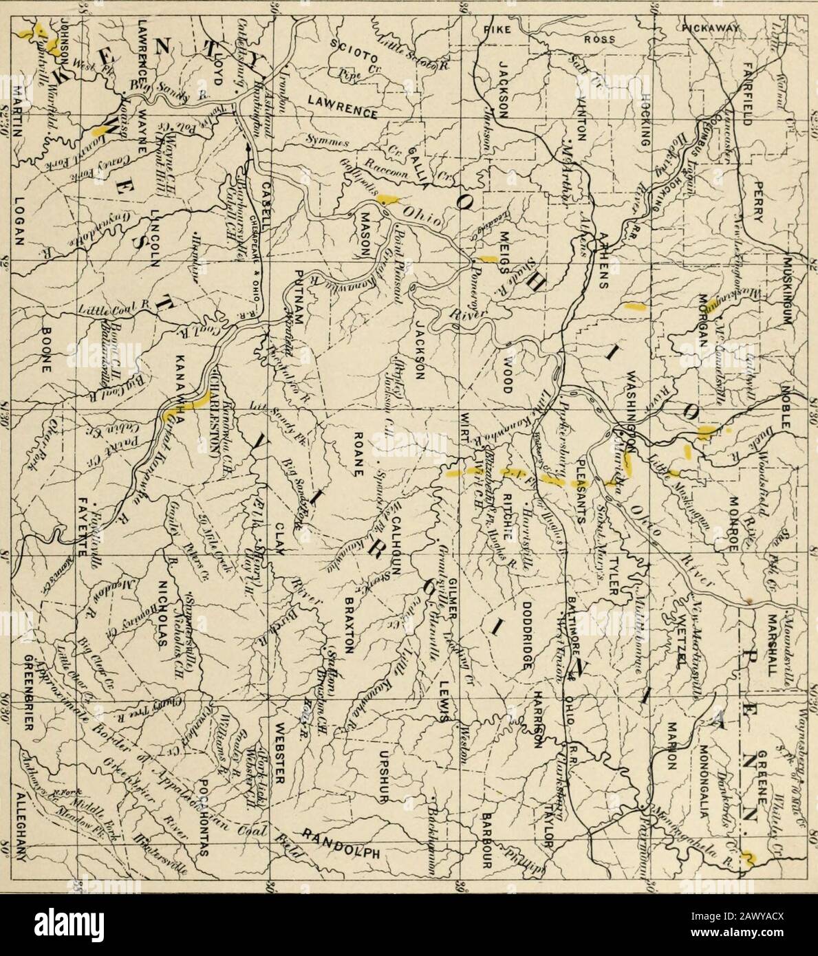 Bericht über die Produktion, die Technologie und die Verwendung von Petroleum und seinen Produkten . y fließt immer noch Öl. Es wurde für 1 neun auf der kleinen Südgabel des Cumberland River, in der Südostecke des Landkreises, im Jahr 186 gebohrt. Das Öl ist schweres, 1 dickes Schmieröl. Wells haben beeu in der Nähe von Monticello seit 1865 gebohrt, das ein schweres Öl von einer dunkelgrünen Farbe ergibt, spezifisches Gewicht 25 Grad Baum6, das einen hohen Ruf als Schmier hat. In Clinton County Oil wurde im Jahr 1866 gewonnen; in Cumberland County war der Old American Well im Jahr 1829 für Sole gelangweilt und floss bis 1860 Öl; und 1865 eine große Taube Stockfoto