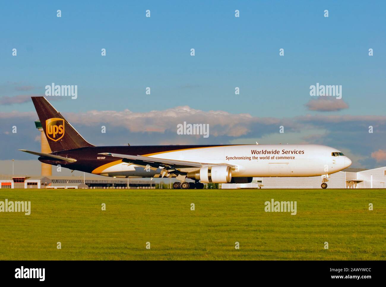 N318UP UPS Boeing 767-34AF Landung in London Stansted am 20. Juni 2007. Stockfoto