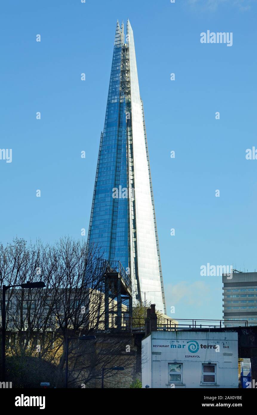 London, Großbritannien - 15. Januar 2016: Sky Scraper - The Shard - alias Shard London Bridge Stockfoto