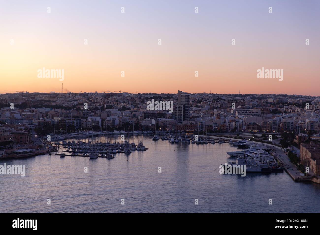 Msida, Malta - 7. Januar 2020: Yacht Marina at Susnet Stockfoto