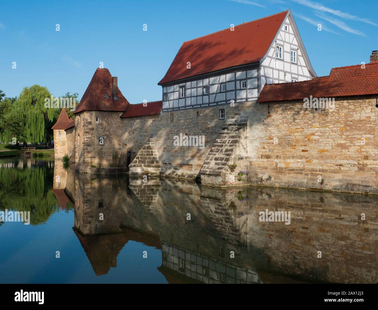 Weißenburg, Stadtmauer am Seeweiher, Franken, Bayern, Deutschland, Weißenburg, Stadtwall Seeweiher, Franken, Bayern, Deutschland Stockfoto