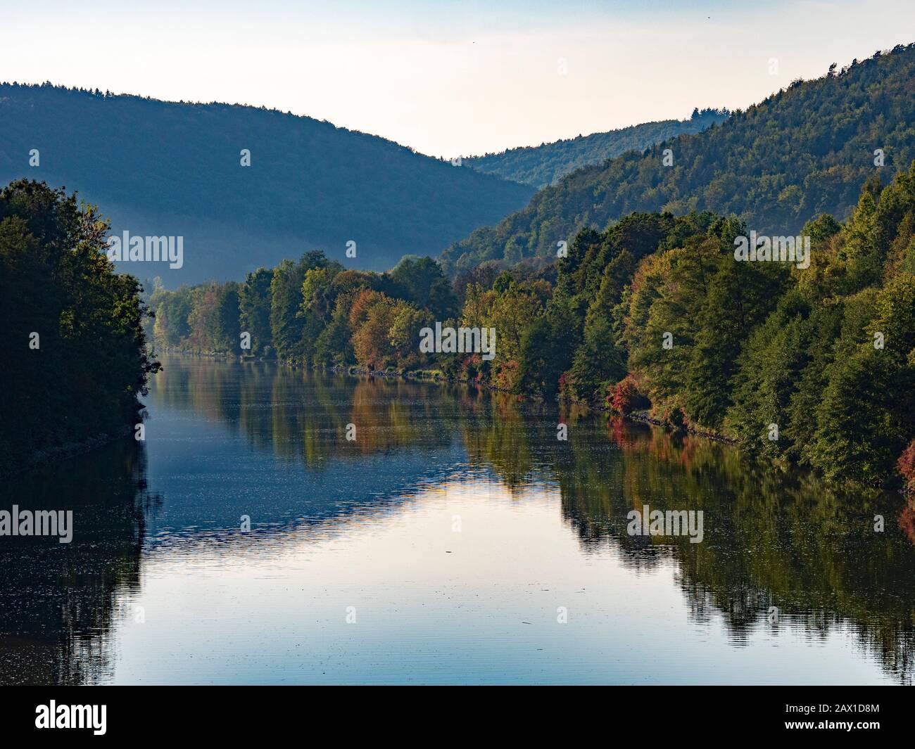 Main-Donau-Kanal bei Essing, Altmühltal, Bayern, Deutschland Main-Donau-Kanal bei Essing, Altmühltal, Bayern, Deutschland Stockfoto