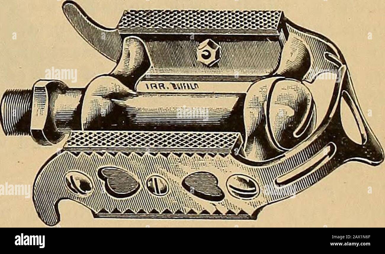 Die Rad- und Radfahrerprüfung . ..DER... Crosby Pedal. Drop-Forged Centers Ds Drop-Forged Pins case-Hardename-Ball Races AMERICAN MERCHANTS MFG. SOLE SELLING AGENTS: Leicht Starke Beste Verarbeitung Gutaussehende CROSBY & MAYER CO., BUFFALO, IN. Y. Wir stellen in S.Rockets von ourThree-piece Crown mehr Hartlötflächen her als in jedem anderen Markt. Mehr Fäden im Hals des Kopfes Einstellkonus. Senden Sie für Proben W WIR SEIJL Duckworth Chains Springfield Wrenches Rastetter Holzfelgen, Schutzbarren und -Leisten Cleveland Forkseiten und D Rear Forks P. & F. Sättel Usprojektile Weldless Tubing Hami Stockfoto
