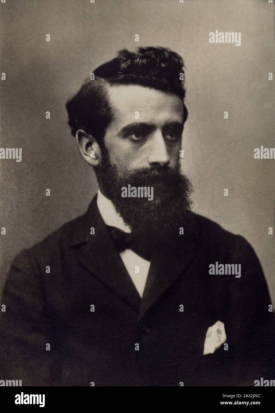 Ca, Paris, FRANKREICH: Der französische Maler PAUL CESAR HELLEU (* 1859 in Paris, Frankreich; † um das Jahr 1926). Foto von Pierre Petit, Paris, Paris . War ein französischer Künstler, der vor allem für seine Porträts von vielen der berühmtesten und schönsten Frauen seiner Zeit bekannt war, darunter die Herzogin von Marlborough, die Gräfin von Greffulhe, die Marchesa Casati und die Belle da Costa Greene. Er wurde ein enger Freund von John Singer Sargent. Er traf sich 1878 in Paris, als Paul 18 Jahre alt war, und Sargent 22. N 1904/05 wurde er mit der Légion d'honnur ausgezeichnet und wurde einer der gefeiertsten Künstler der Edwardian-Ära sowohl in Paris als auch in London Stockfoto