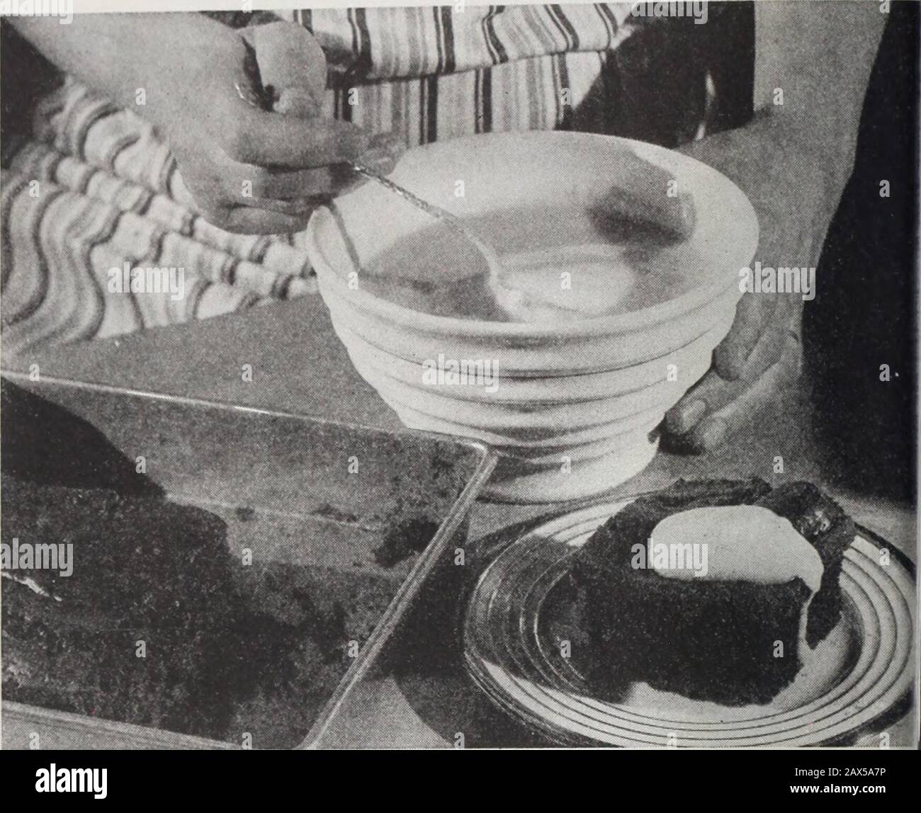 Sonnenuntergang. SECHS WEGE TOGOOD LEBKUCHEN. Stockfoto