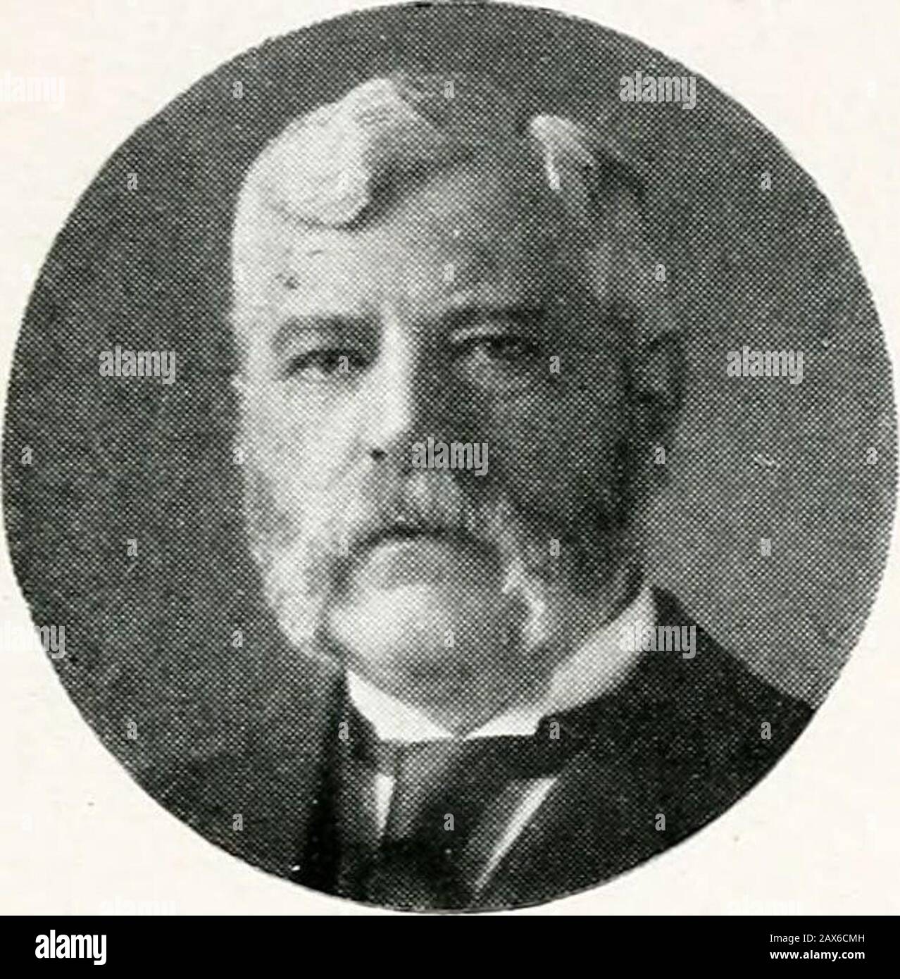 Fotografischer Stammbaum der Nachfahren von Isaac und Rachel Wilson. Lionel Pilleau Clay, geboren in Halifax am 11. INIarch, 1880. Gebildete atHarrow School; M.A., Ball. College, Oxford. Barrister. LieutenantYorkshire Dragoons, Yeomanry. Verheiratet in Ratclitfe-on-the-^Vreake am 28. Juli 1910 mit Mary Winifred Muriel ^Valker, Tochter von WilliamRalph Walker, aus Ratclitte Hall, Leicester, und seiner Frau Sarah Ala Roberts.She wurde in Enderbv Hall, Leicester, am 2. April geboren, b Adresse: 20 Regenten Court, Regents Park, X.W. Chap-13. 1. § 1. Ind. Nr. I a i d.ALFRED CLAY = HARRIETT HUTCHINSO Stockfoto