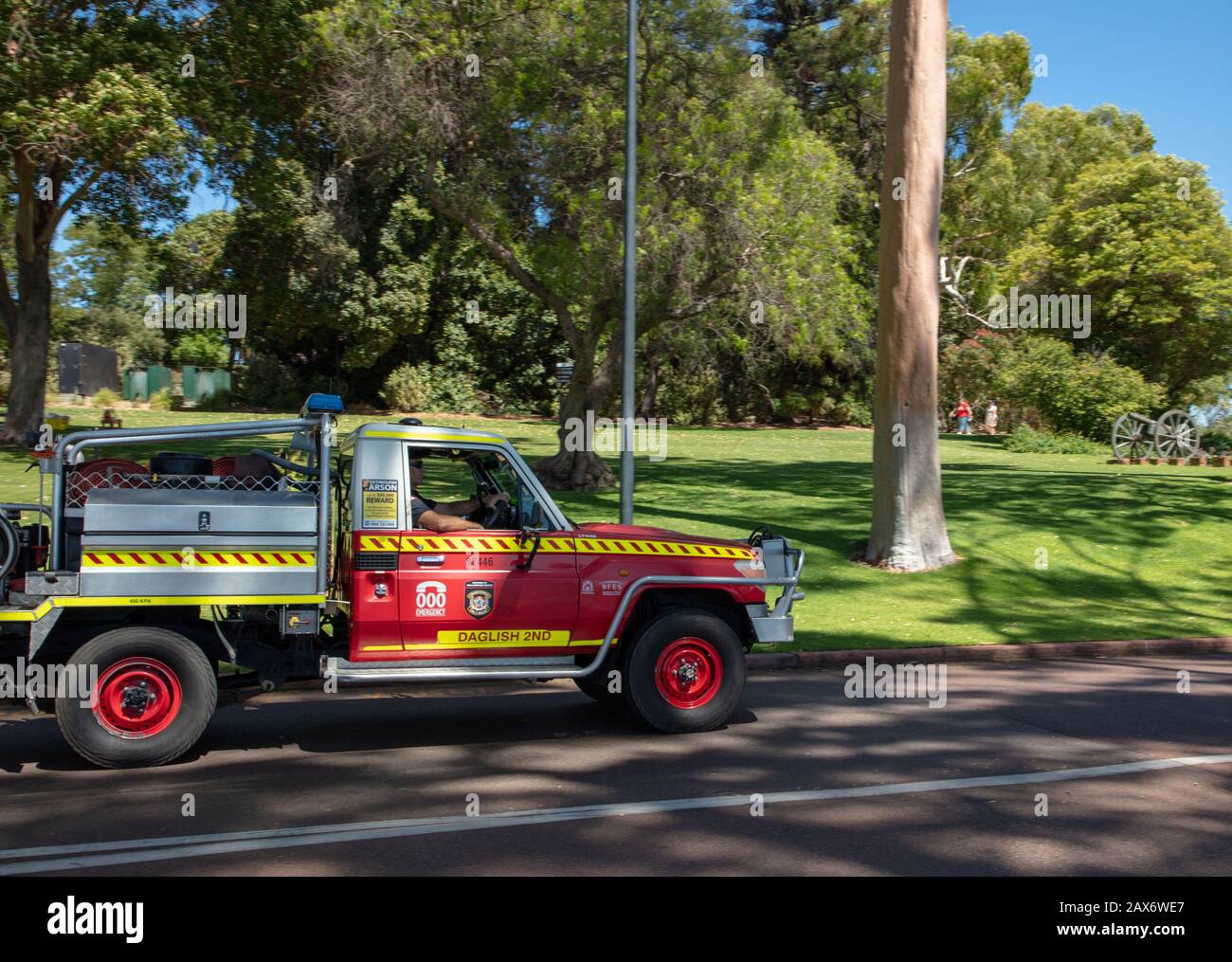 Feuerwehrauto im Sommer im Kings Park, Perth, Australien. Stockfoto