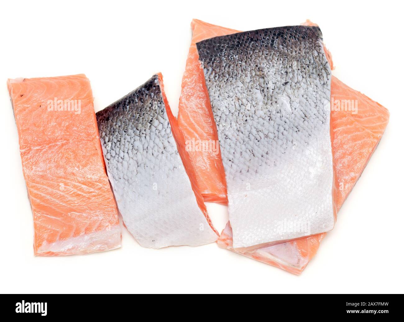 Auf weißem Hintergrund isolierte Stücke roter Fische Stockfoto