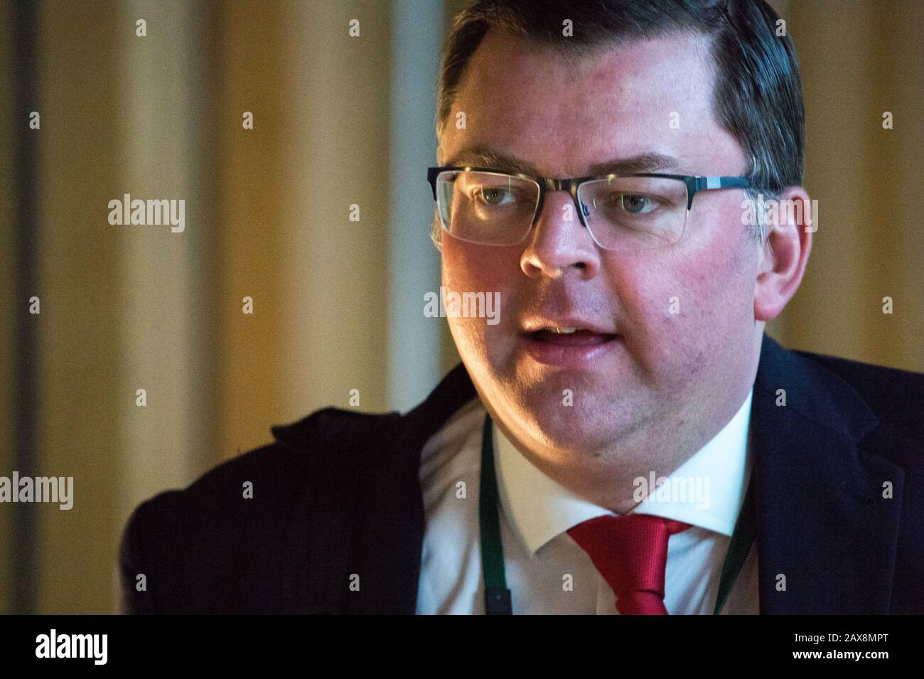 Edinburgh, Großbritannien. Dezember 2019. Bild: Colin Smyth MSP - Shadow Transport Secretary der Scottish Labour Party. Erste Ministerfragen beim schottischen Parlament. Kredit: Colin Fisher/Alamy Live News. Stockfoto