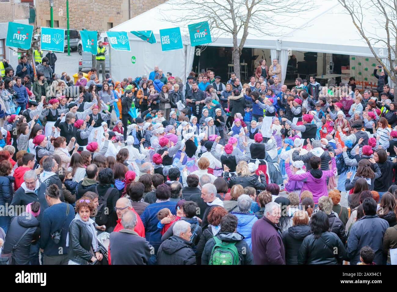 Larrabetzu, Bizkaia/Baskenland; 19. März 2017. Unabhängigkeitspartei, die vom Kollektiv Gure Eku Dago organisiert wird. Stockfoto