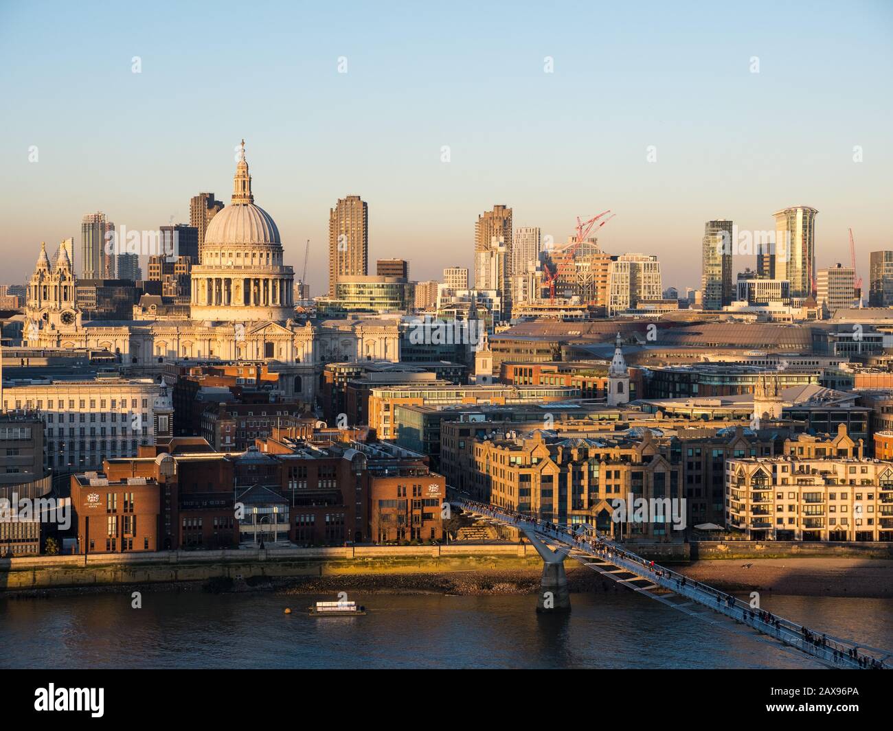 St. Paul's Cathedral, Sunset, City of London, England, Großbritannien, GB. Stockfoto