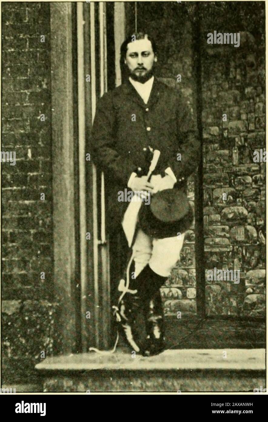 König Edward VIIas, ein Sportler, war gut auf dem Take. Auch TheHarriers jagte regelmäßig, wobei sie manchmal mit einem Hirsch satt waren. Die Saison von 1867 war beendet und ging mit einem guten Lauf von zwei anda halben Stunden nach Chalfont St. Giles. Im Jahre 1868 teilte ThePrince seine Aufmerksamkeit zwischen dem West Nor Folk und den Queens auf. Es gibt einen Rekord von zwei Sanduhr fünfzig Minuten mit der letzten Packung, die ersten fünfundvierzig Minuten im Renntempo, die Folge davon, dass das Feld am Ziel sehr ausgewählt wurde. ThisDay, der Prinz, war besonders gut und einer der Führer in der ganzen Stadt. Die dis Stockfoto