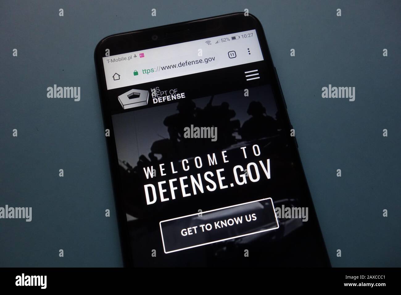 Website des US-Verteidigungsministeriums auf dem Smartphone Stockfoto