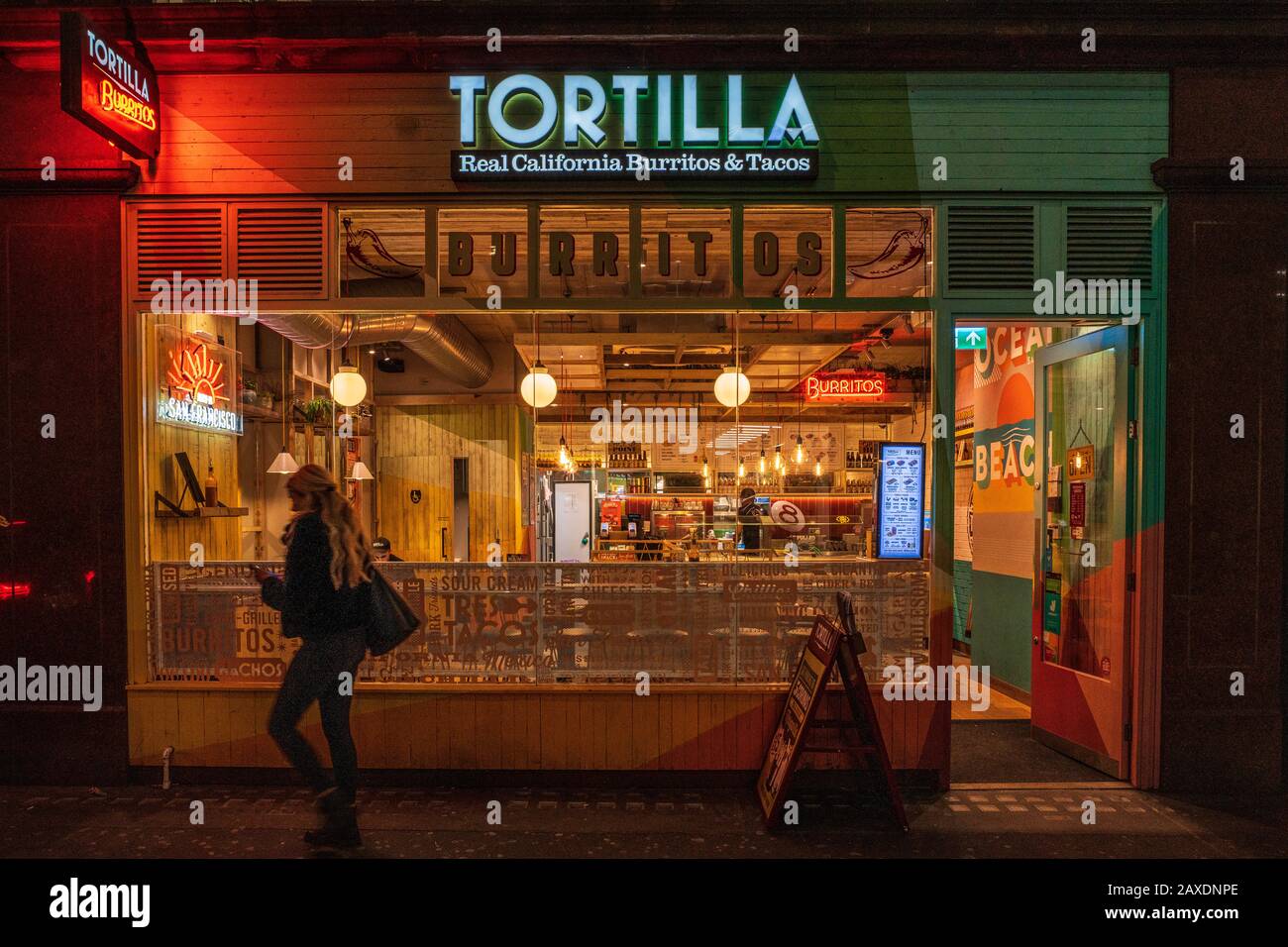 Tortilla Restaurant Soho London. Tortilla ist eine Tortilla ist eine "fast-legere" mexikanische Restaurantkette. Stockfoto