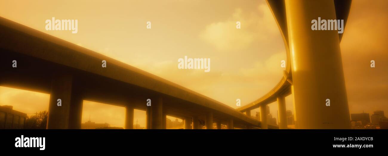 Low Angle View Two Overpass, San Francisco, Kalifornien, USA Stockfoto