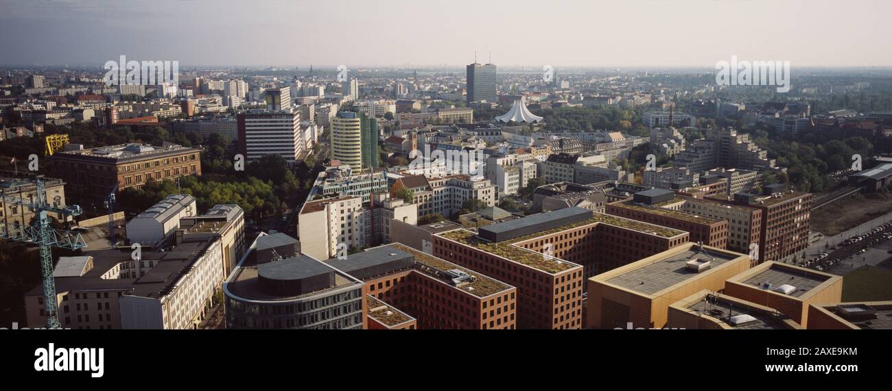 Blick auf die Gebäude in der Stadt, Potsdamer Platz, Berlin, Deutschland Stockfoto