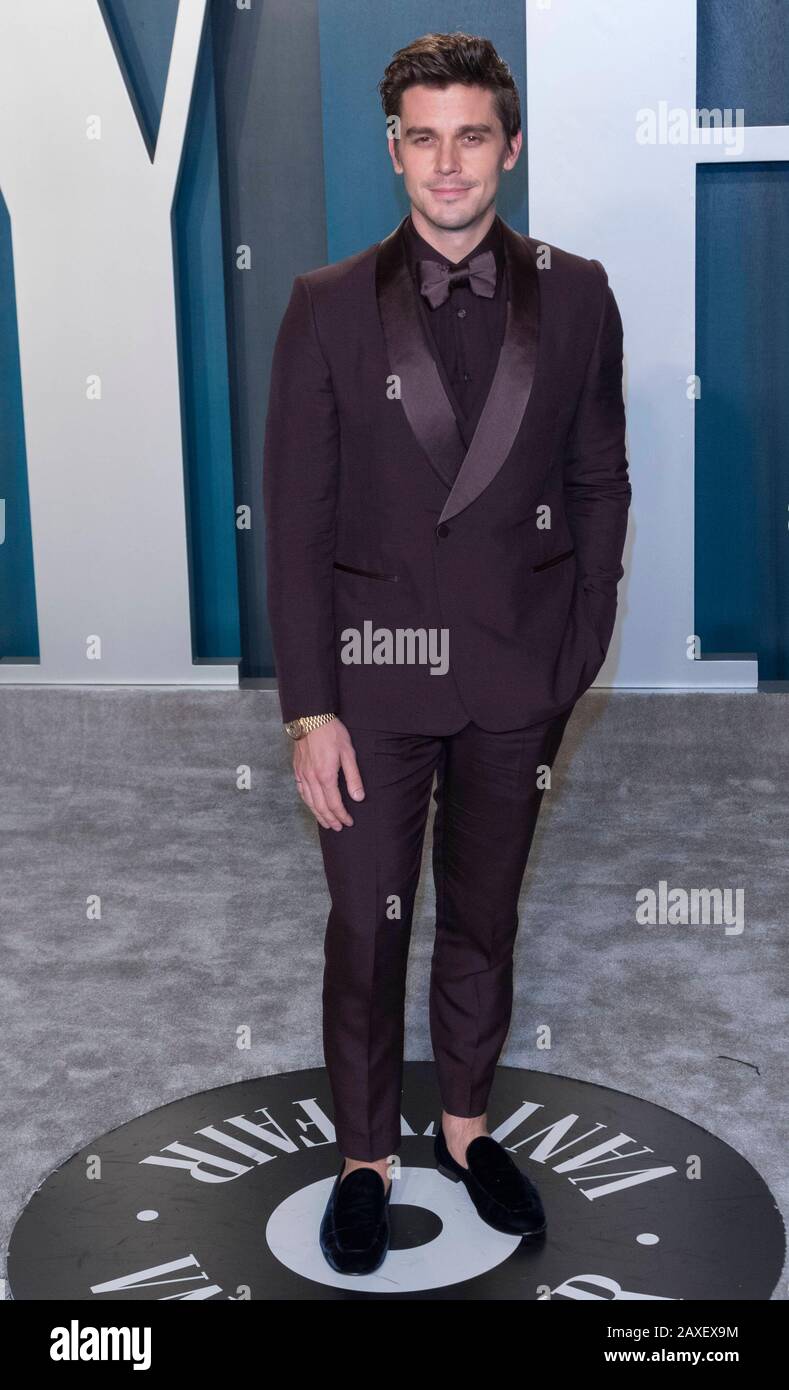 Antoni Porowski nimmt am 09. Februar 2020 an der Oscar-Party der Vanity Fair im Wallis Annenberg Center for the Performing Arts in Beverly Hills, Los Angeles, USA, mit. Weltweite Verwendung Stockfoto