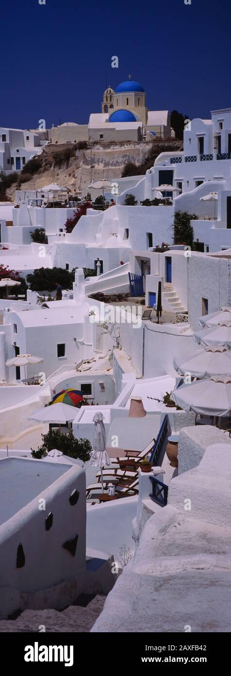 Blick auf die Häuser, Oia, Santorini, Griechenland Stockfoto