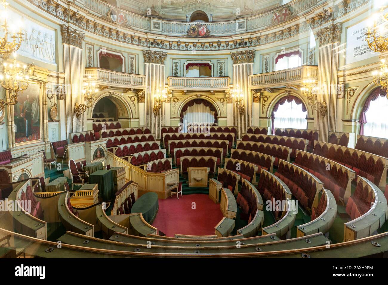 Torino, ITALIEN - Museum des Risorgimento, Abgeordnetenkammer des Subalpinen Parlaments, erbaut 1848. Stockfoto