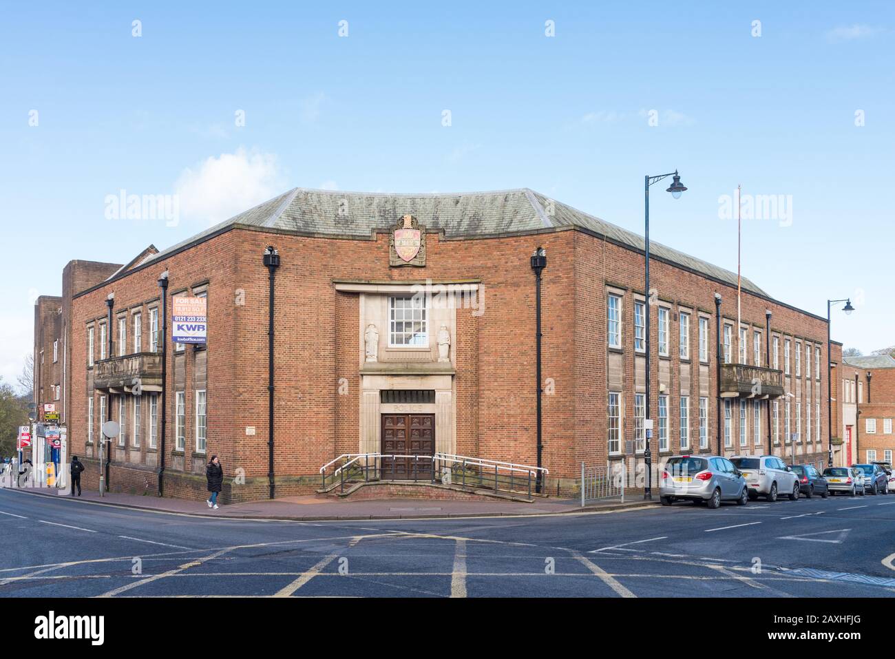 Die alte Dudley Polizeistation in der Tower Street, Dudley, die für die Entwicklung zum Verkauf steht Stockfoto